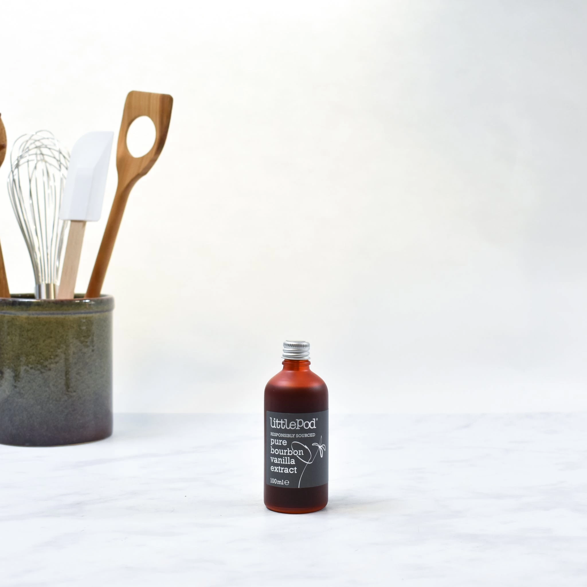 Littlepod Pure Vanilla Extract 100ml 2 Littlepod Pure Vanilla Extract 100ml - Image 2