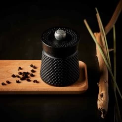Peugeot Bali Fonte Cast Iron Pepper Mill Black 8cm 5 Peugeot Bali Fonte Cast Iron Pepper Mill Black 8cm -Sous Chef Kitchenware BM0013 PeugeotBaliFonteCastIronPepperMillBlack8cm lifestyle