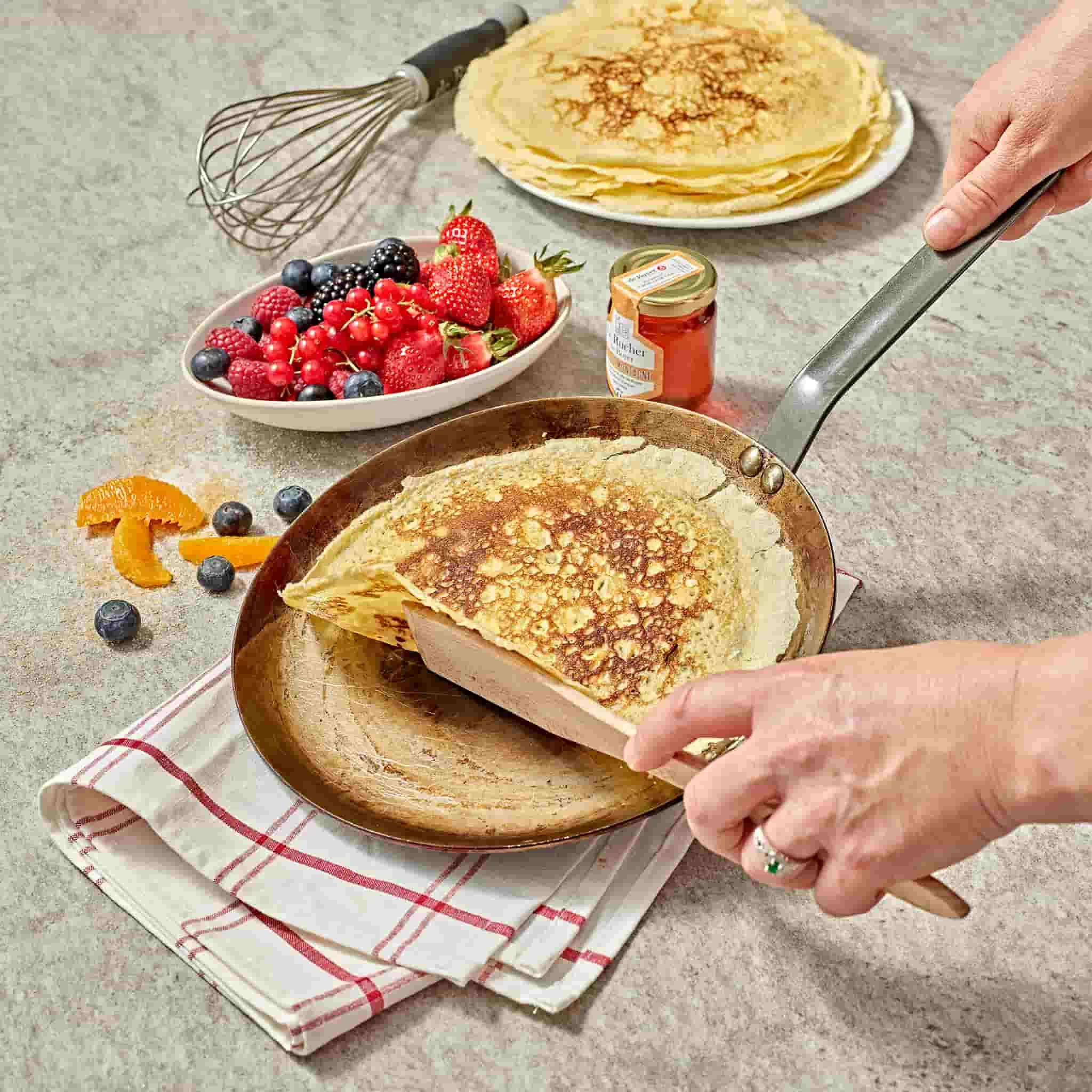 De Buyer Carbone Plus Crepe Pan With Iron Handle 2 De Buyer Carbone Plus Crepe Pan With Iron Handle - Image 2