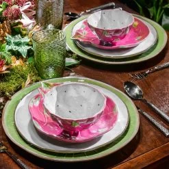 Bordallo Pinheiro Tropical Fruits Dragon Fruit Small Bowl, 14x14cm -Sous Chef Kitchenware DC0205BordalloPinheiroTropicalFruitsSmallBowl DragonfruitLifestyle3