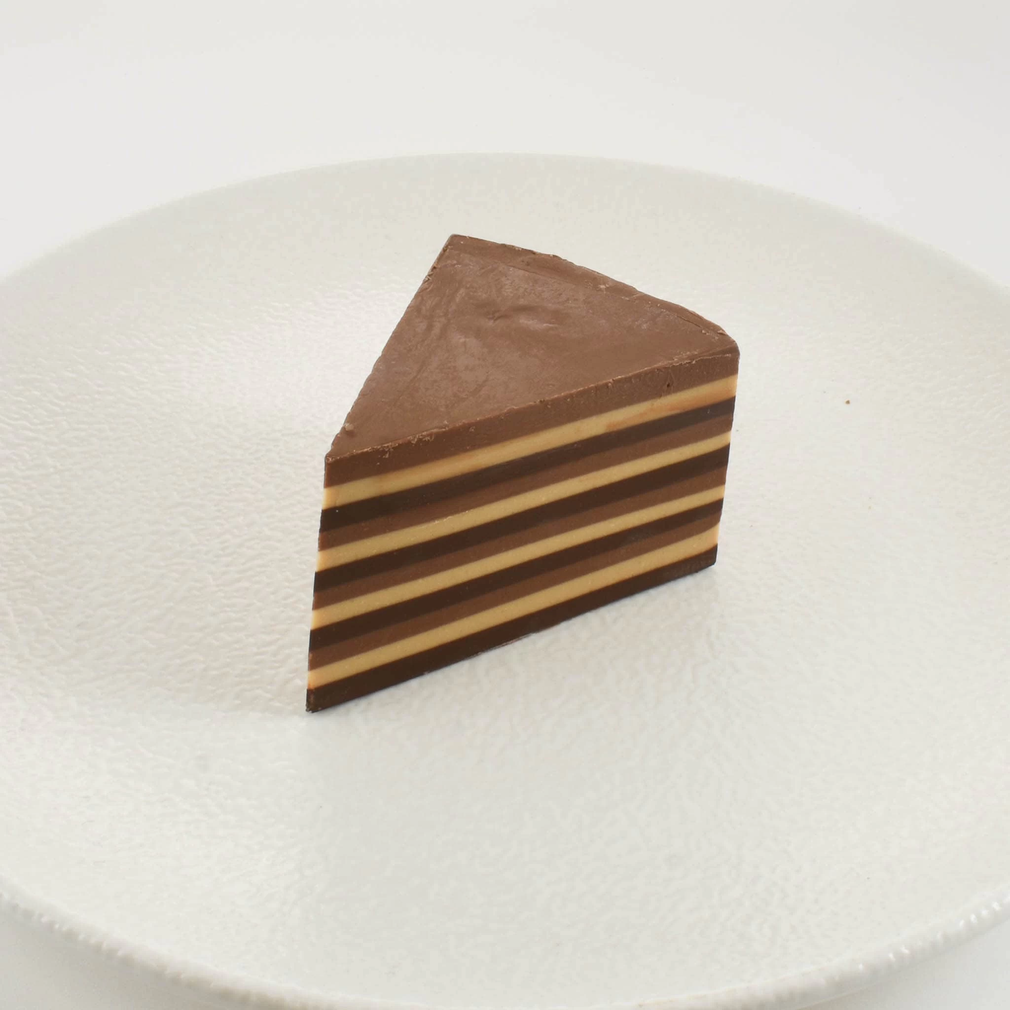 La Molina Ottavio Milestrati Multi Layer Cake 250g 2 La Molina Ottavio Milestrati Multi Layer Cake 250g - Image 2