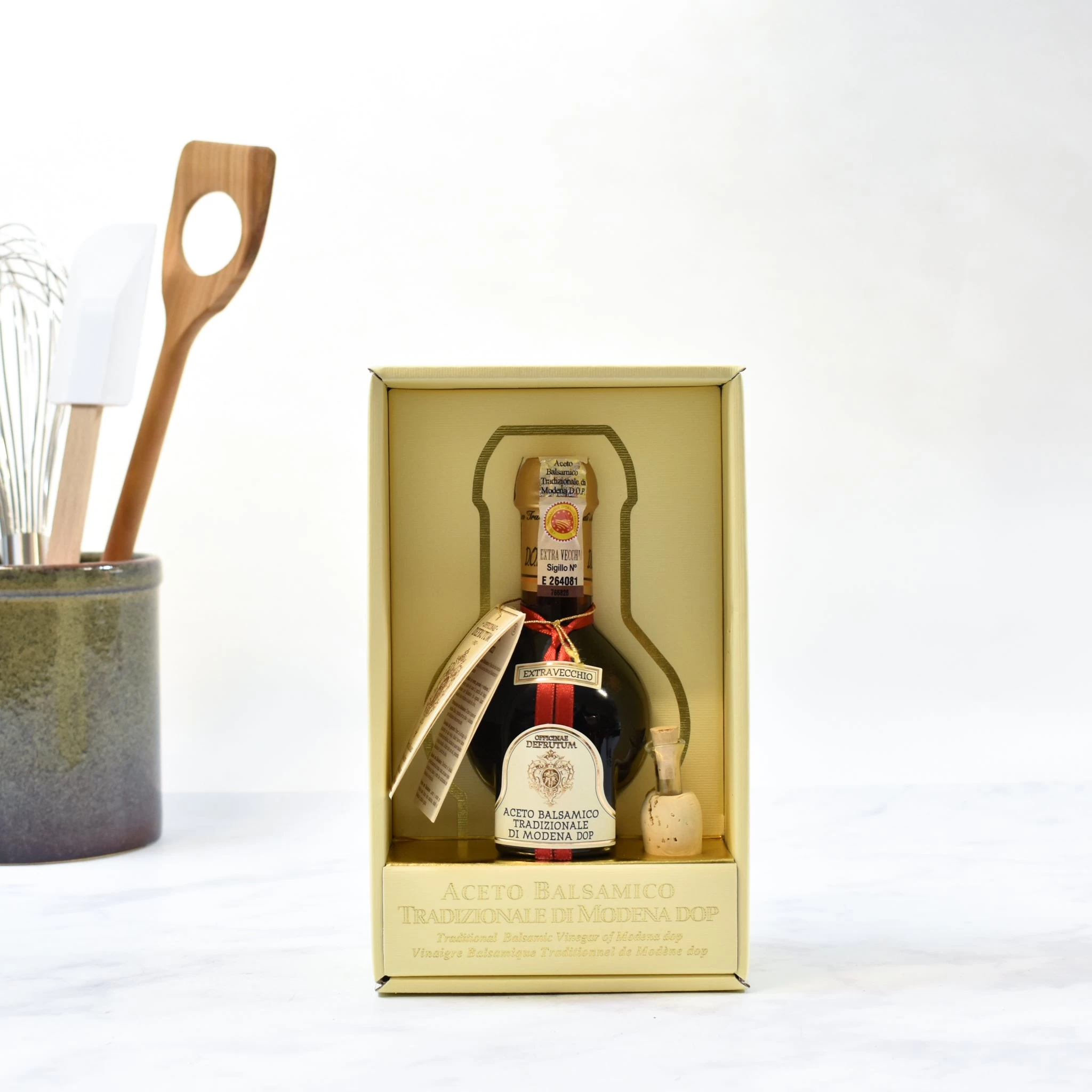 Defrutum Balsamic Vinegar DOP "Extravecchio" - 25 Years 100ml 2 Defrutum Balsamic Vinegar DOP "Extravecchio" - 25 Years 100ml - Image 2