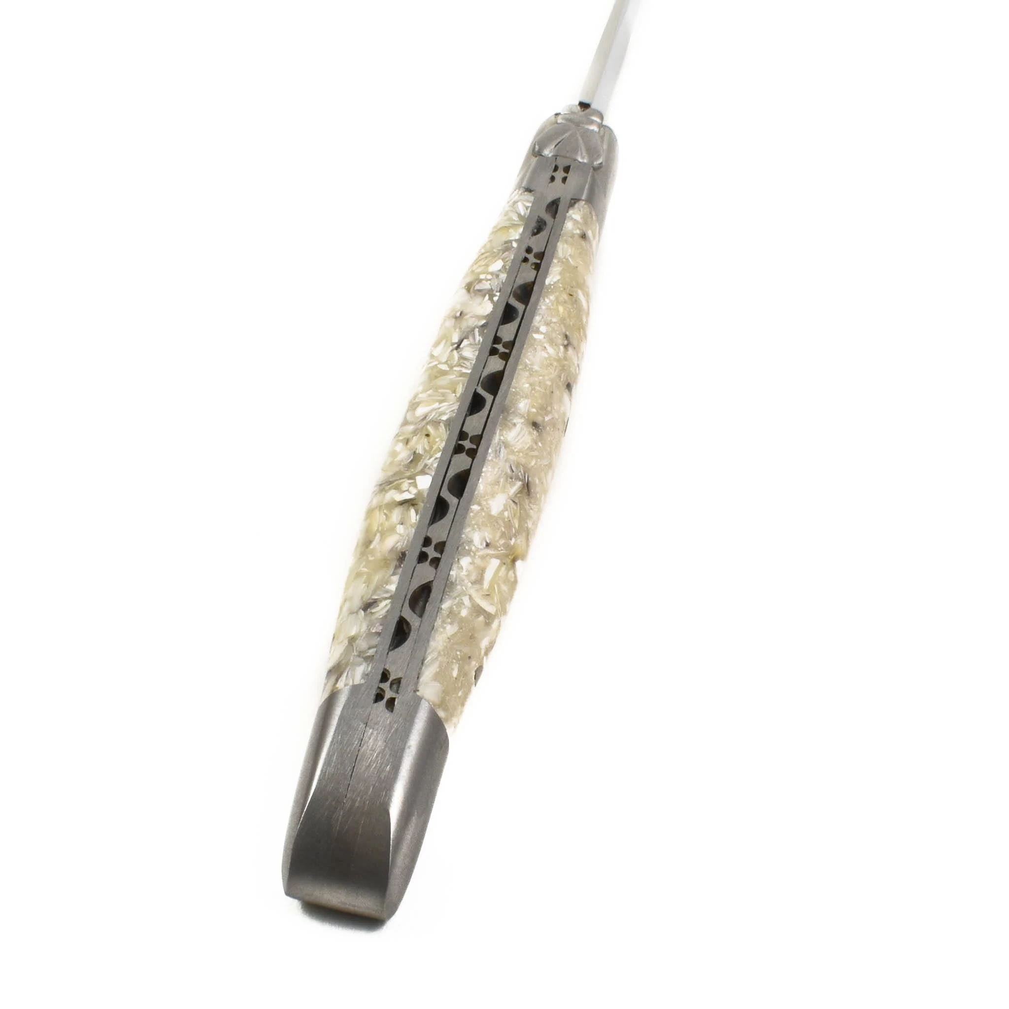 Laguiole En Aubrac Oyster Knife, Oyster Shell Handle 3 Laguiole En Aubrac Oyster Knife, Oyster Shell Handle - Image 3