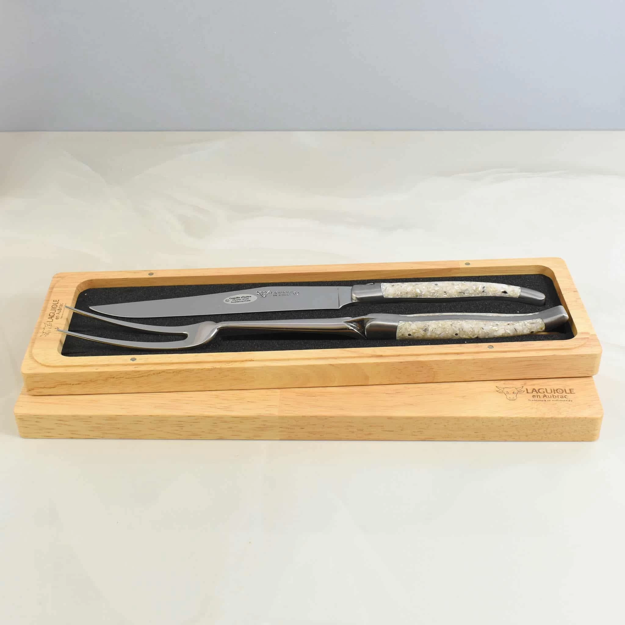 Laguiole En Aubrac Oyster Shell Handle Carving Set 1 Laguiole En Aubrac Oyster Shell Handle Carving Set