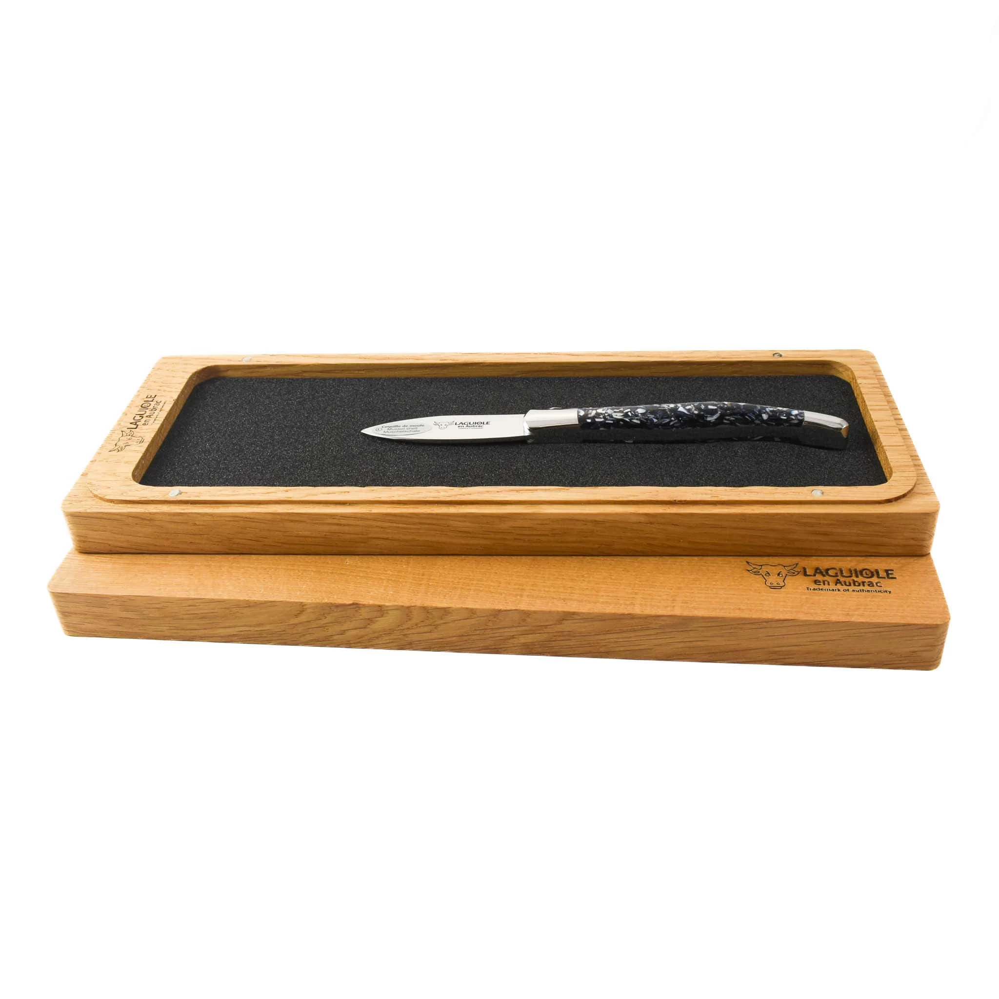 Laguiole En Aubrac Mussel Shell Handle Oyster Knife 2 Laguiole En Aubrac Mussel Shell Handle Oyster Knife - Image 2