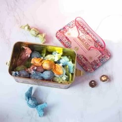 Leone Cri Cri "The Nutcracker" Chocolate Casket, 130g 9 Leone Cri Cri "The Nutcracker" Chocolate Casket, 130g -Sous Chef Kitchenware Leone cri cri casket LZ0006 lifestyle