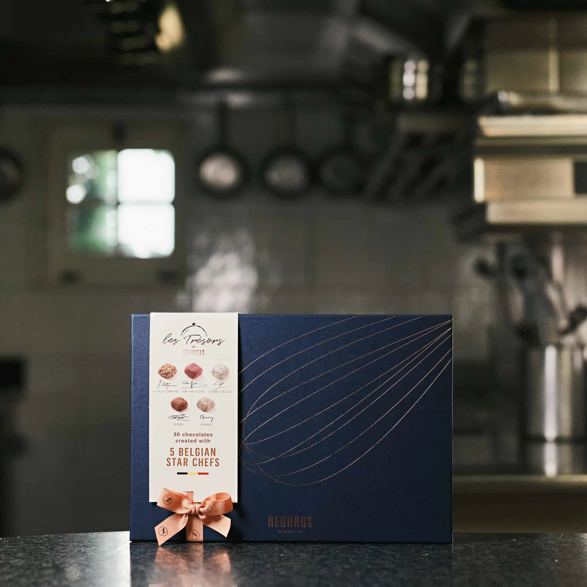 Short Dated Neuhaus "Les Trésors De Neuhaus" Pralines - 30 Pieces 5 Short Dated Neuhaus "Les Trésors De Neuhaus" Pralines - 30 Pieces - Image 5