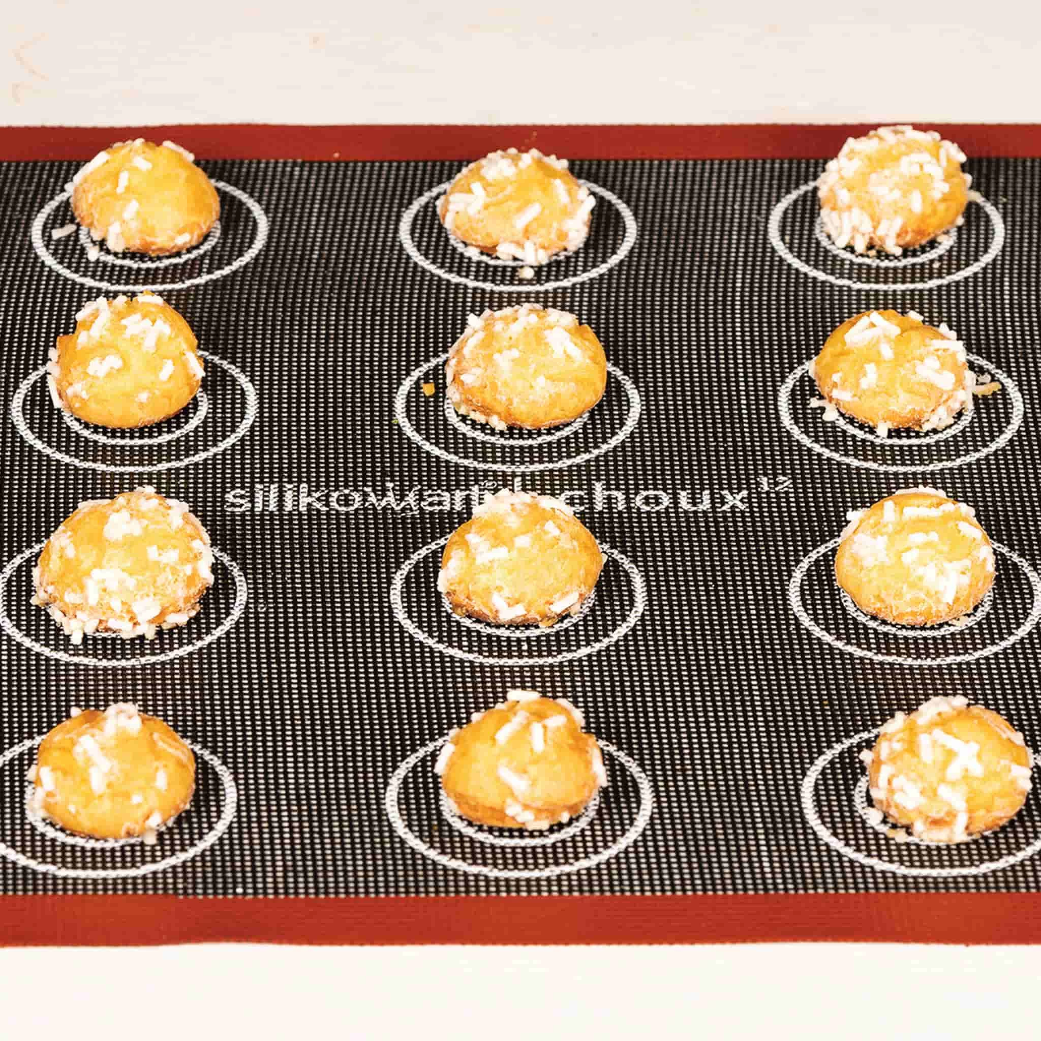 Silikomart Eclair & Choux Pastry Mat 4 Silikomart Eclair & Choux Pastry Mat - Image 4
