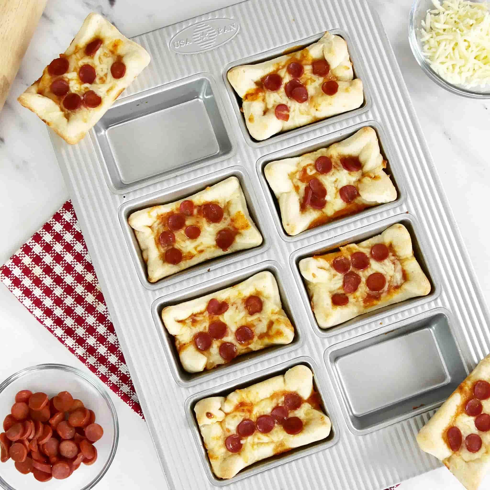 USA Pan 8 Hole Mini Loaf Pan 2 USA Pan 8 Hole Mini Loaf Pan - Image 2