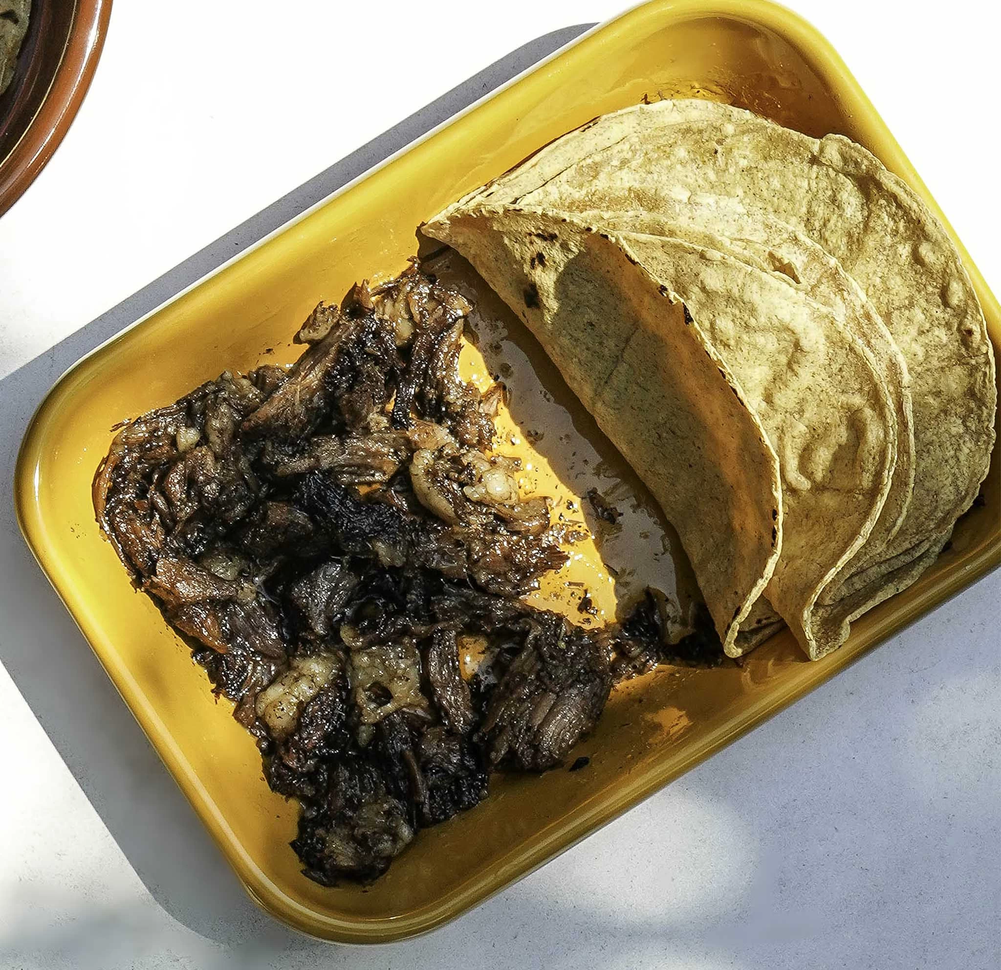 Kapka X Sous Chef Colourblock Enamel Roasting Dish, 21cm, Pink & Yellow 3 Kapka X Sous Chef Colourblock Enamel Roasting Dish, 21cm, Pink & Yellow - Image 3