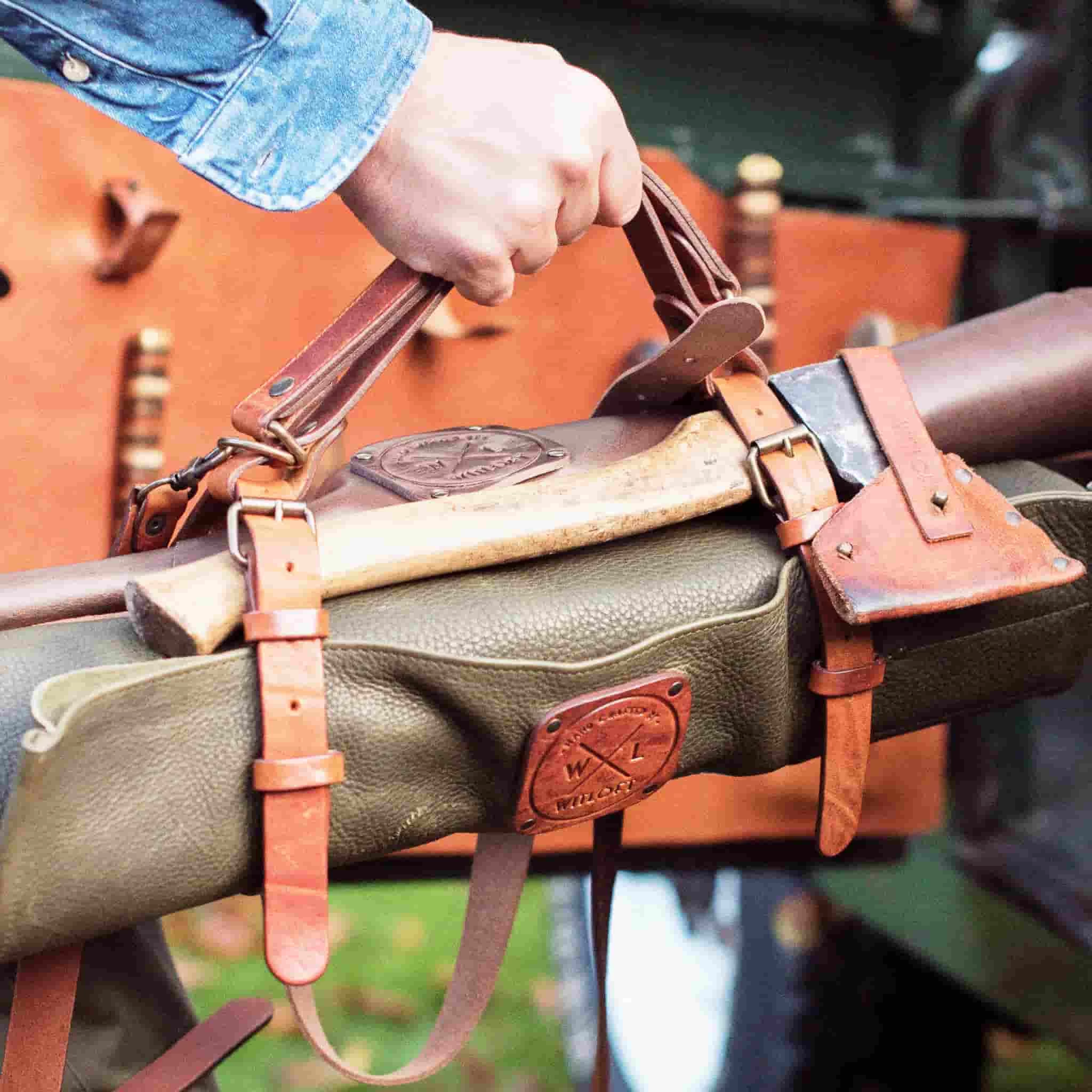 Witloft Leather 5-Pocket Knife Roll, Green 3 Witloft Leather 5-Pocket Knife Roll, Green - Image 3