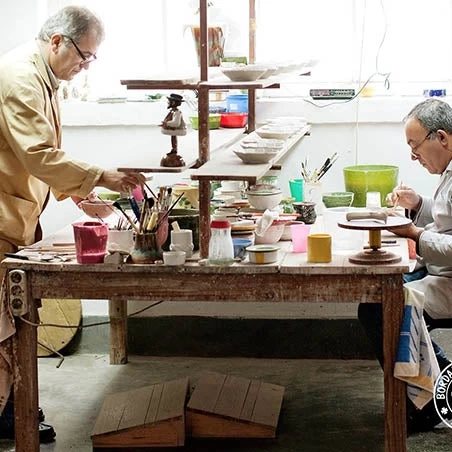 Bordallo Pinheiro Cabbage Leaf Salad Bowl 29cm 2 Bordallo Pinheiro Cabbage Leaf Salad Bowl 29cm - Image 2