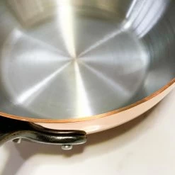 De Buyer Ultimate Induction-Compatible Copper Pan Set -Sous Chef Kitchenware close up pan thickness 16dbac6b dbdd 46f9 994c d15a6f05c20e