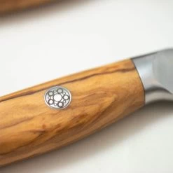 Olivewood Handle Knife Trio In Giftbox 19 Olivewood Handle Knife Trio In Giftbox -Sous Chef Kitchenware cuisinecircles souschefknifetrioLK0001detail 2 1
