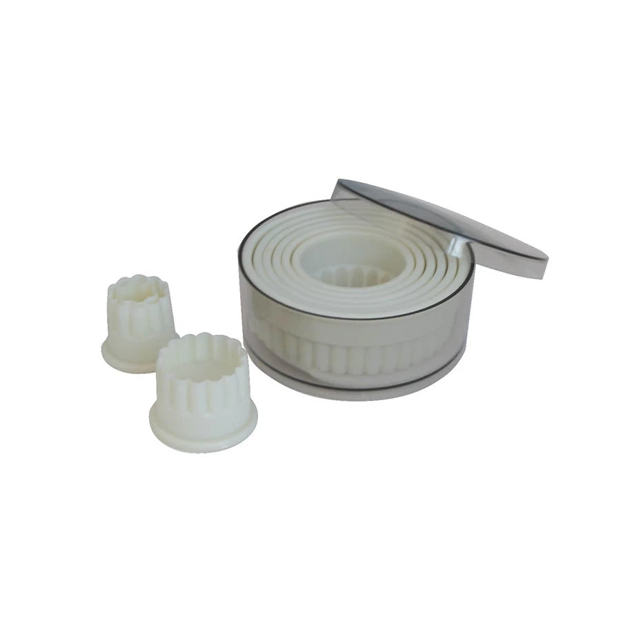 De Buyer Box Of 9 Fluted Round Pastry Cutters 1 De Buyer Box Of 9 Fluted Round Pastry Cutters