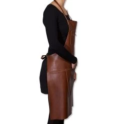 Dutchdeluxes Leather Zipper Apron In Classic Brown -Sous Chef Kitchenware dutch deluxes leather zipper apron classic brown model side