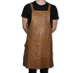Dutchdeluxes Leather Suspender Apron In Vintage Camel 8 Dutchdeluxes Leather Suspender Apron In Vintage Camel -Sous Chef Kitchenware dutch deluxes suspender leather apron vintage caramel male model
