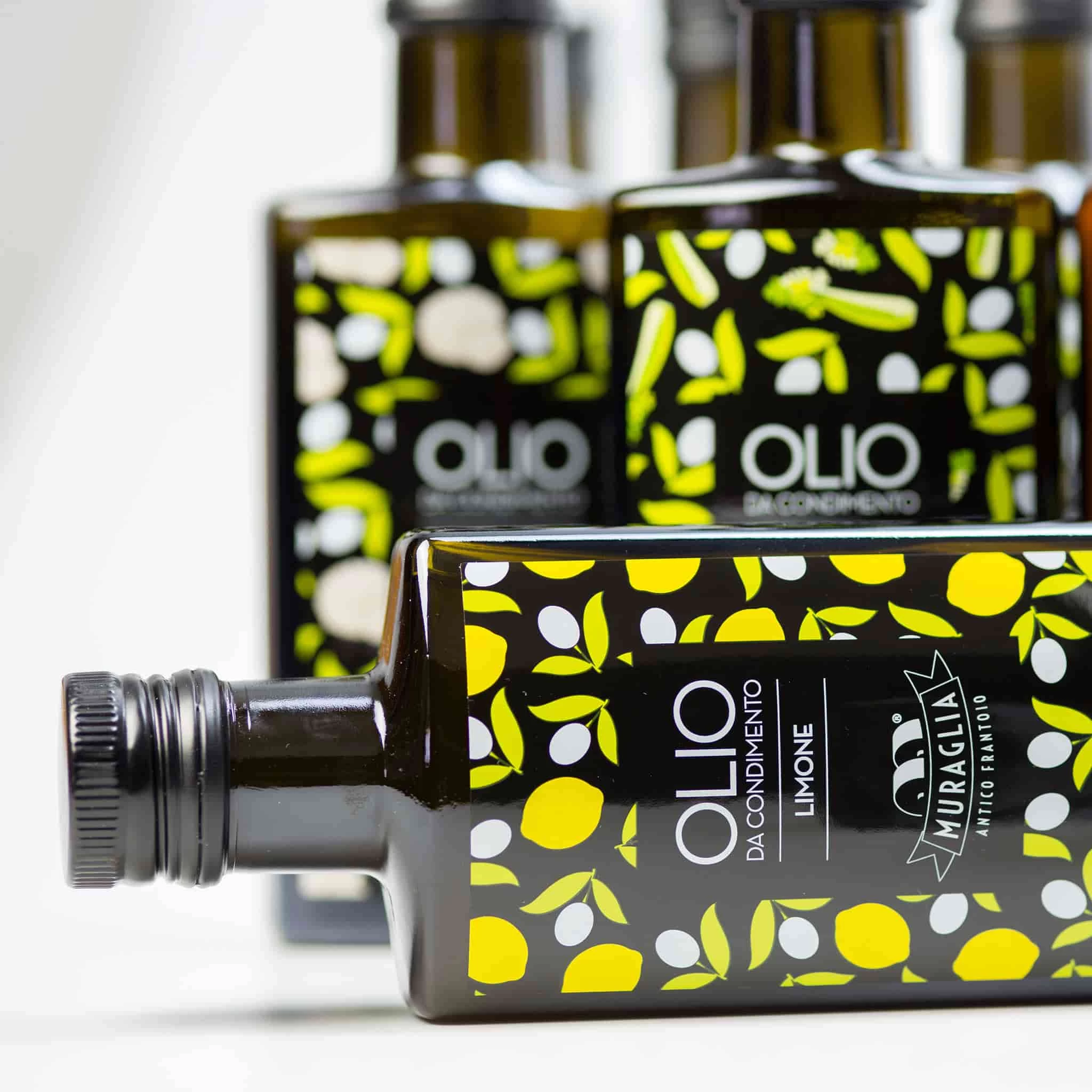 Frantoio Muraglia Aromatic Lemon Extra Virgin Olive Oil 200ml 2 Frantoio Muraglia Aromatic Lemon Extra Virgin Olive Oil 200ml - Image 2