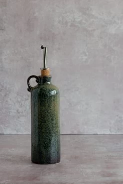 Lagoa Oil & Vinegar Pouring Bottle 9 Lagoa Oil & Vinegar Pouring Bottle -Sous Chef Kitchenware lagoa oilve oil bottle portrait