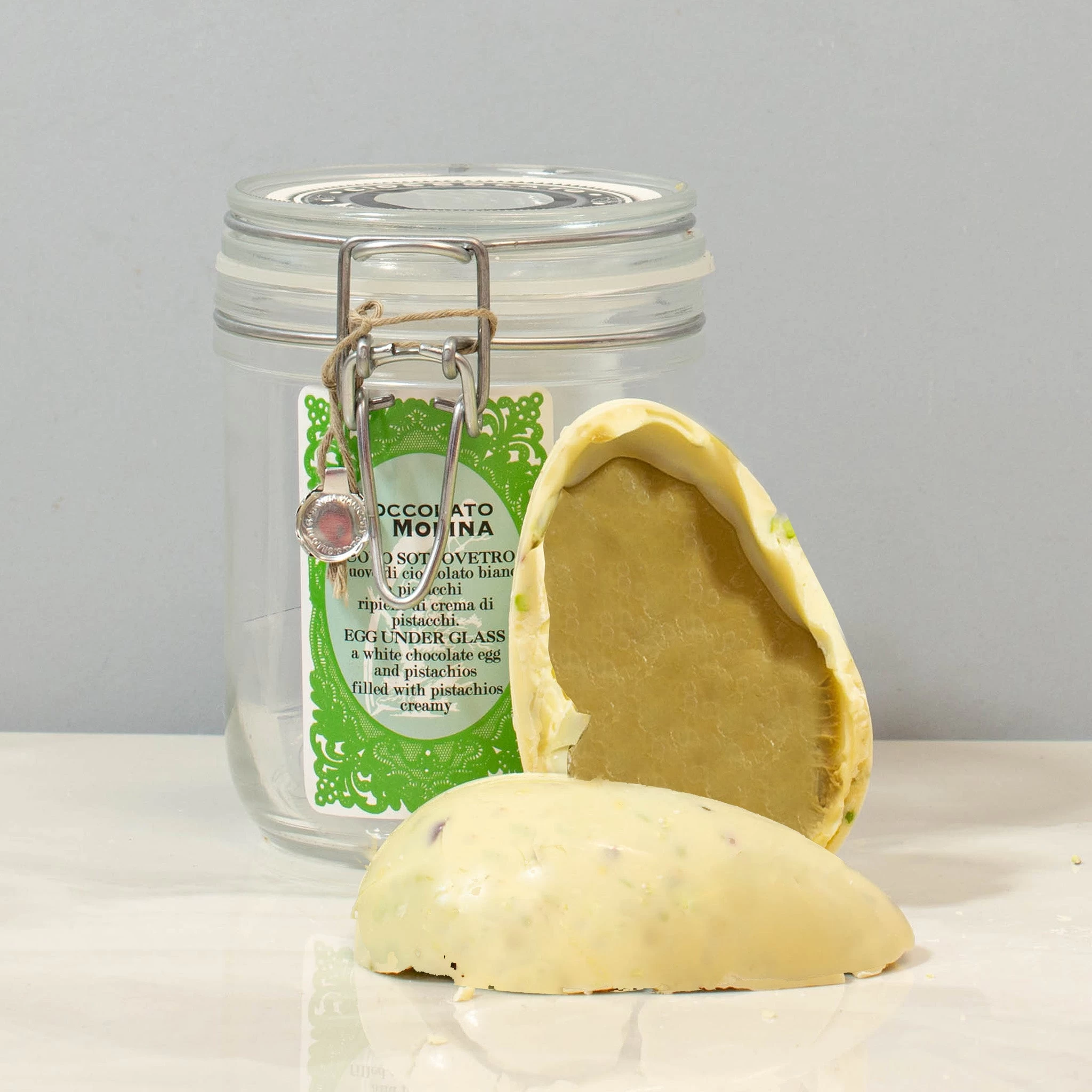 La Molina White Chocolate Pistachio Easter Egg In Glass Jar, 220g 1 La Molina White Chocolate Pistachio Easter Egg In Glass Jar, 220g