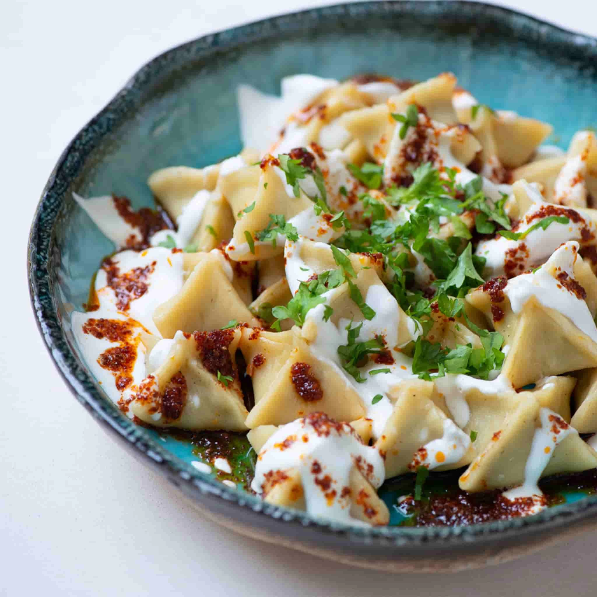 Turquoise Large Round Dish 21.5cm Dia X 4cm High 2 Turquoise Large Round Dish 21.5cm Dia X 4cm High - Image 2