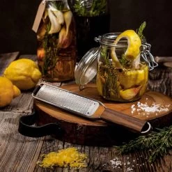 Master Series Walnut Microplane Zester -Sous Chef Kitchenware microplane gourmet zester lifestyle