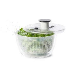 OXO Good Grips Little Salad & Herb Spinner 4.0 6 OXO Good Grips Little Salad & Herb Spinner 4.0 -Sous Chef Kitchenware oxo little salad and herb spinner 4 0 3