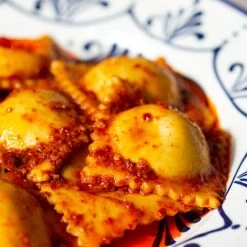 Ravioli Tray - 12 Large Round Ravioli 52mm X 52mm 7 Ravioli Tray - 12 Large Round Ravioli 52mm X 52mm -Sous Chef Kitchenware ravioli making 55 0000 Layer3