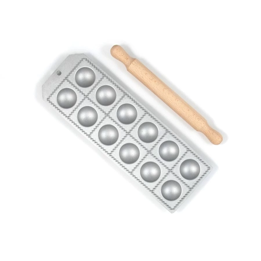 Ravioli Tray - 12 Large Round Ravioli 52mm X 52mm 1 Ravioli Tray - 12 Large Round Ravioli 52mm X 52mm