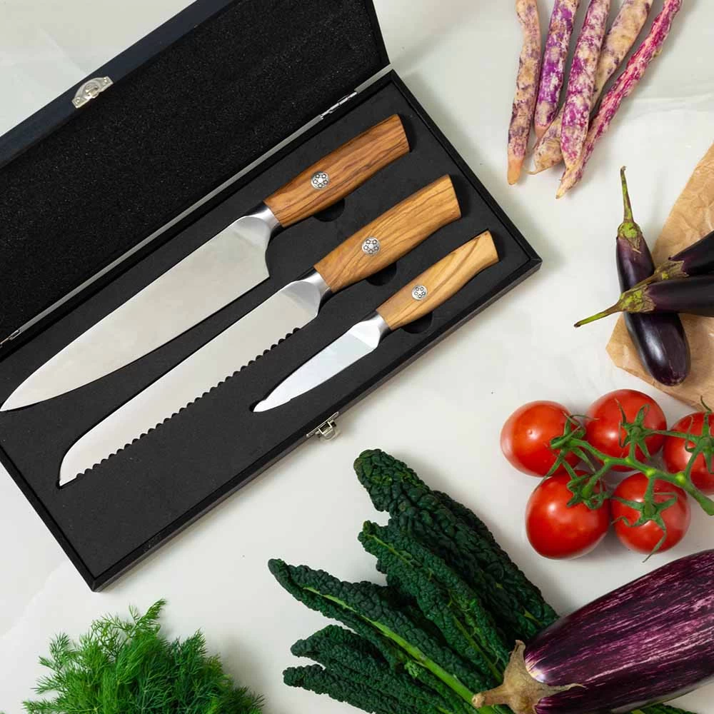 Olivewood Handle Knife Trio In Giftbox 1 Olivewood Handle Knife Trio In Giftbox